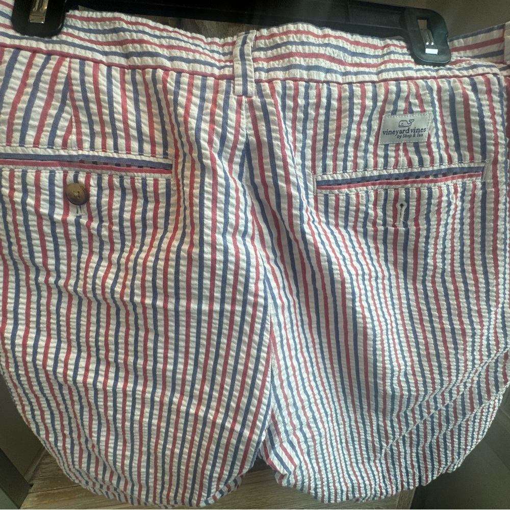 Vineyard Vines Men's Seersucker Shorts - Red, White & Blue Stripes - Picture 5 of 6